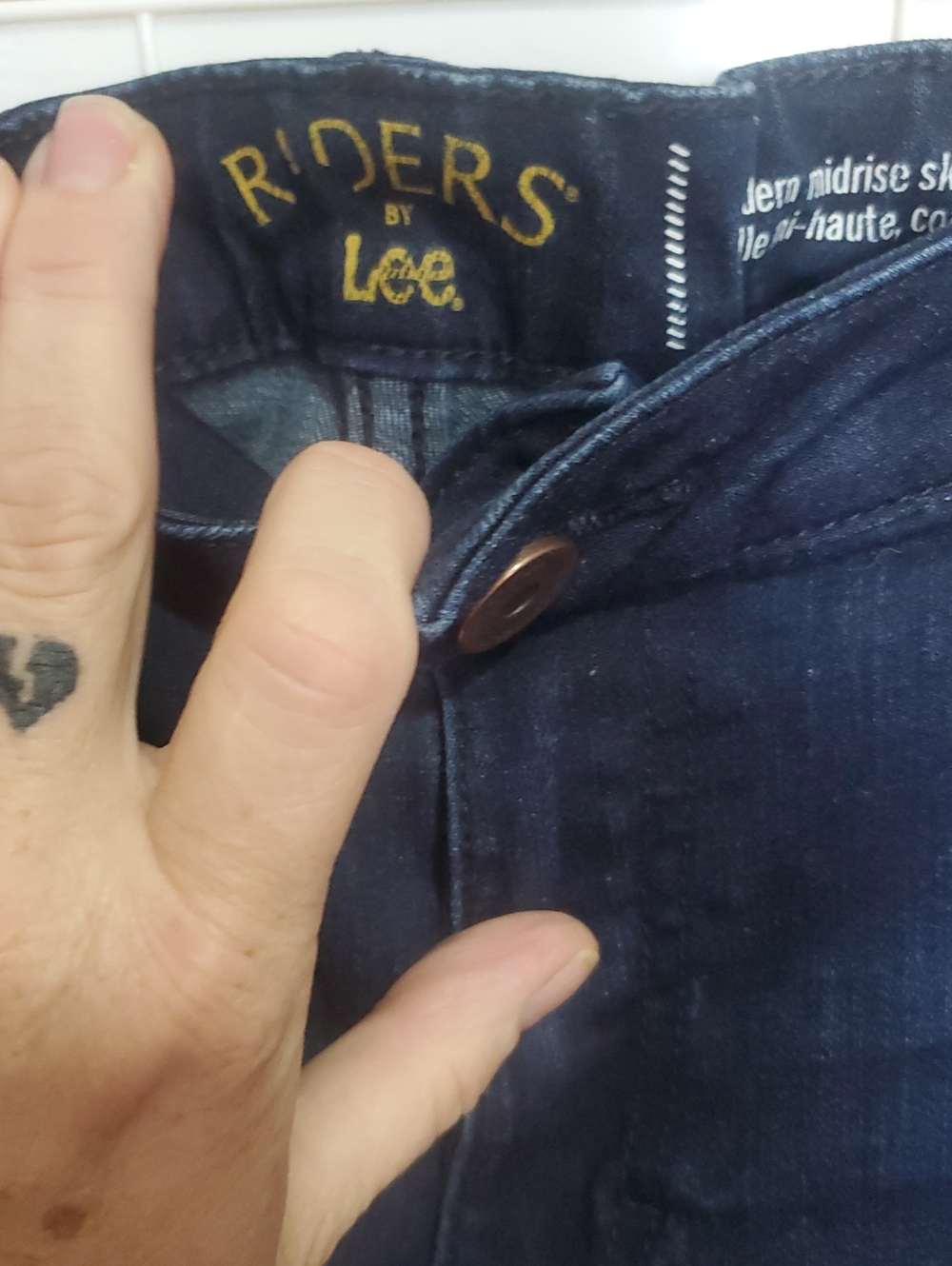 Riders By Lee Modern Midrise Skinny Blue Jeans Size 32 - Picture 2 of 6